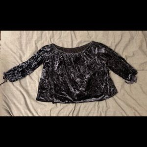 American Eagle Long-sleeve Top